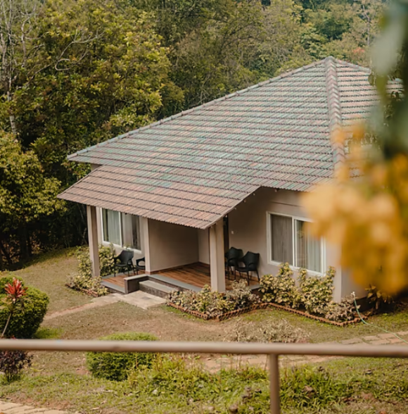Abad Brookside Lakkidi