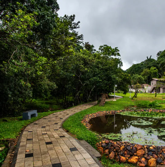 Abad Brookside Lakkidi