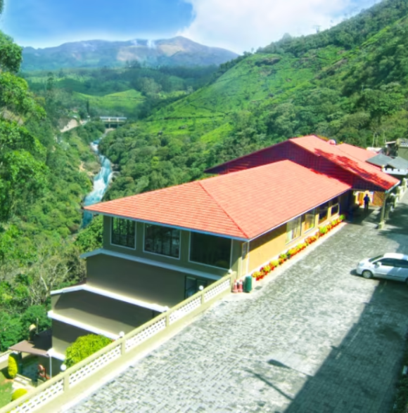 Abad Copper Castle Resort Munnar