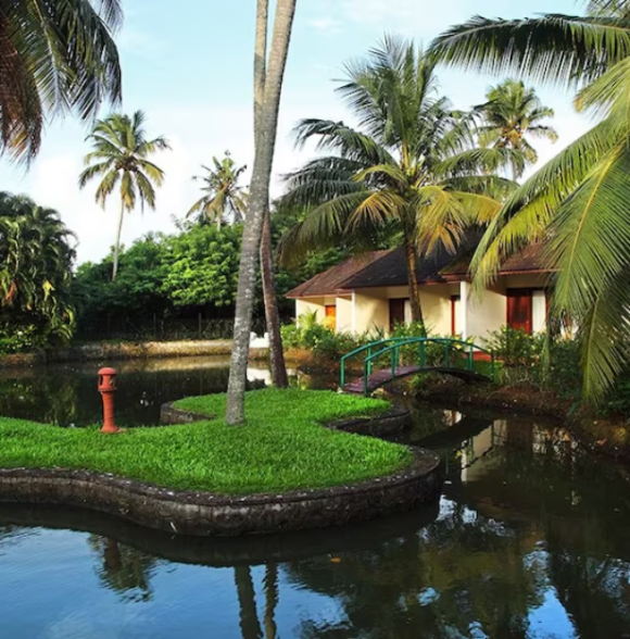 Abad Whispering Palms, Kumarakom