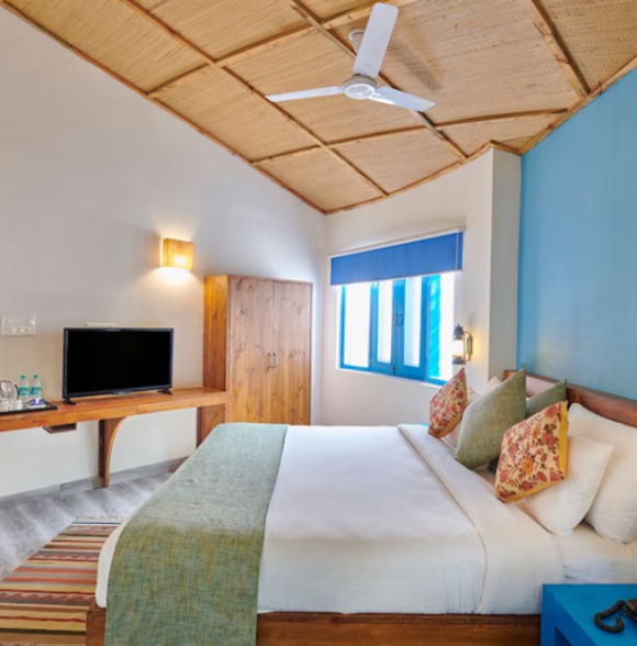Acorn Hideaway Resort & Spa