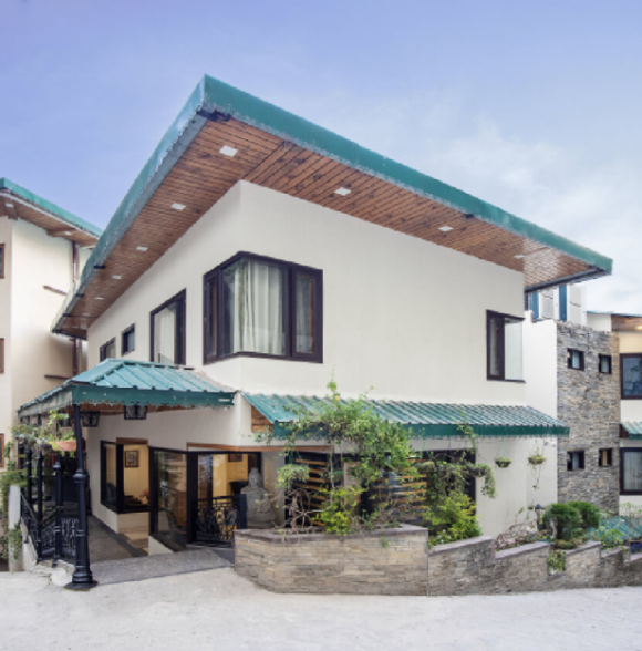 Country Inn Premier Pacific Resort, Mussoorie
