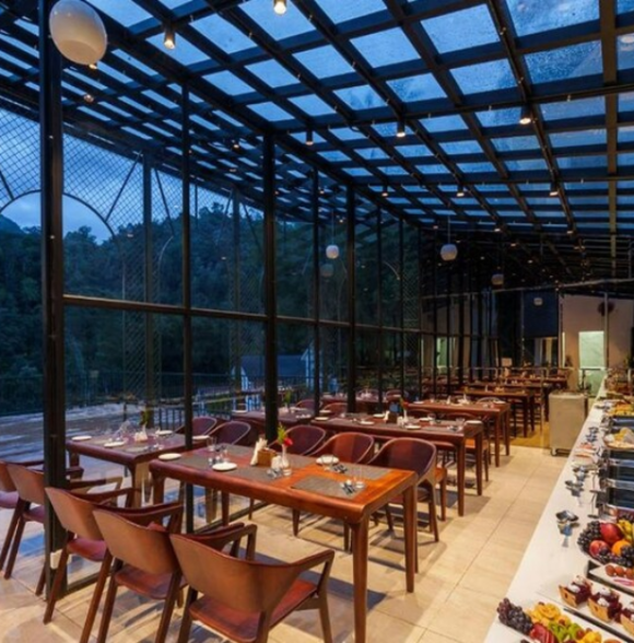 Eden Woods Resorts & Spa