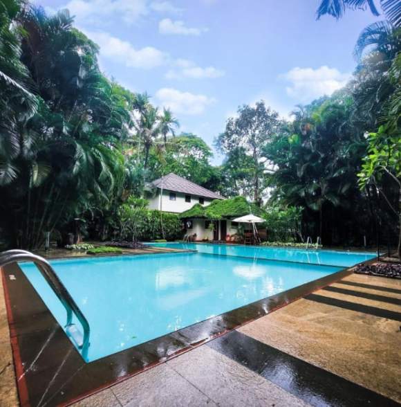 Greenwoods Resort