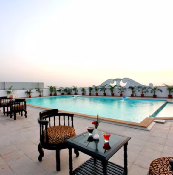Hotel Airlink Castle