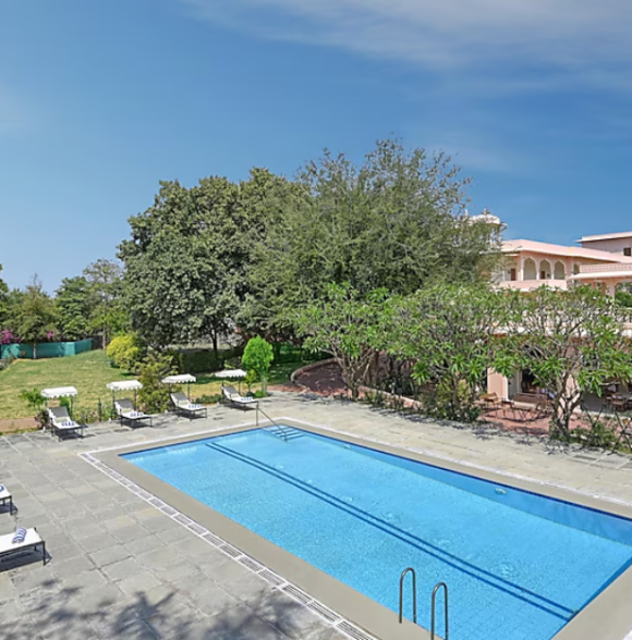 Hotel Dev Vilas