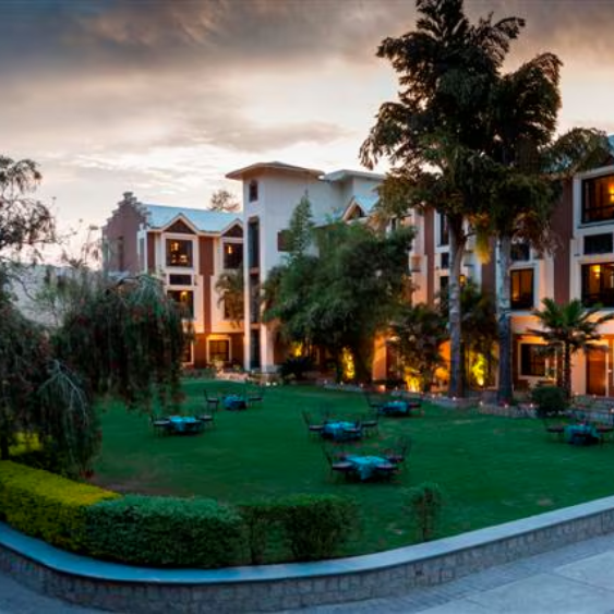 Hotel Hilltone