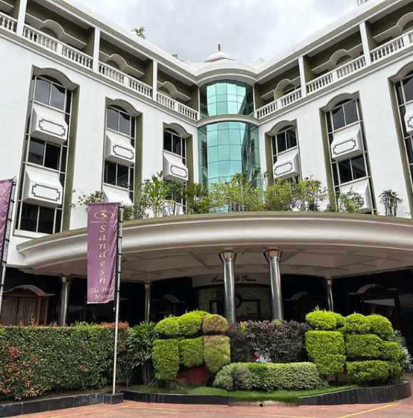 Hotel Sandesh The Prince
