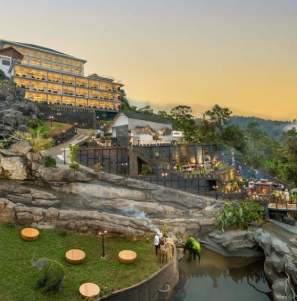 The Grand Cliff Resort