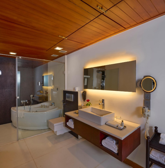 The Leela Ashtamudi, A Raviz Hotel
