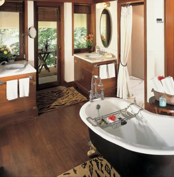 The Oberoi Vanyavilas Wildlife Resort