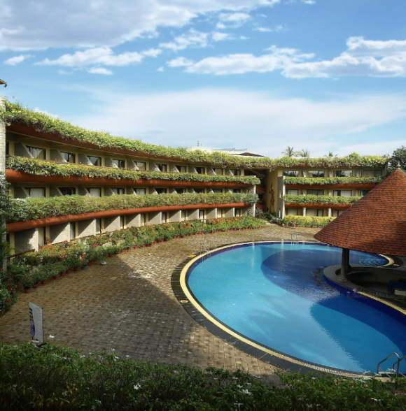 Uday Suites, An Airport Hotel