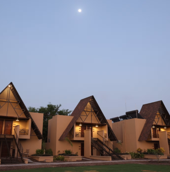 Jagira Ananta Elite, Gir