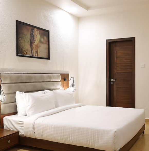 Jagira Ananta Elite, Gir