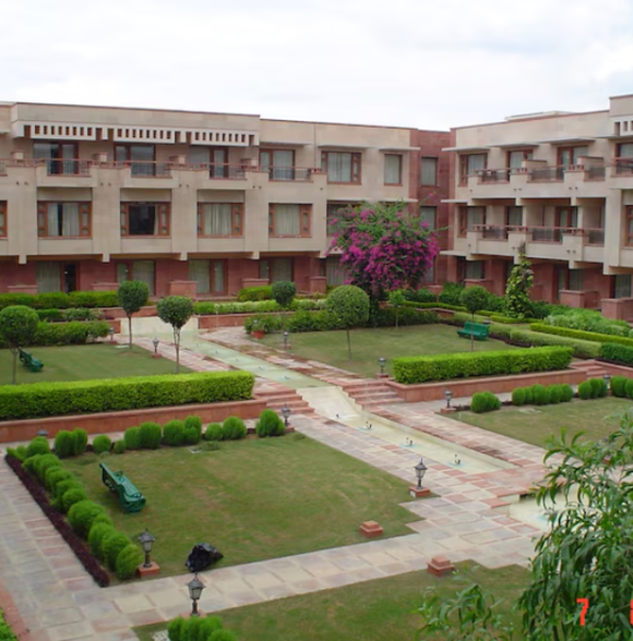 Jaypee Palace Hotel & Convention Centre
