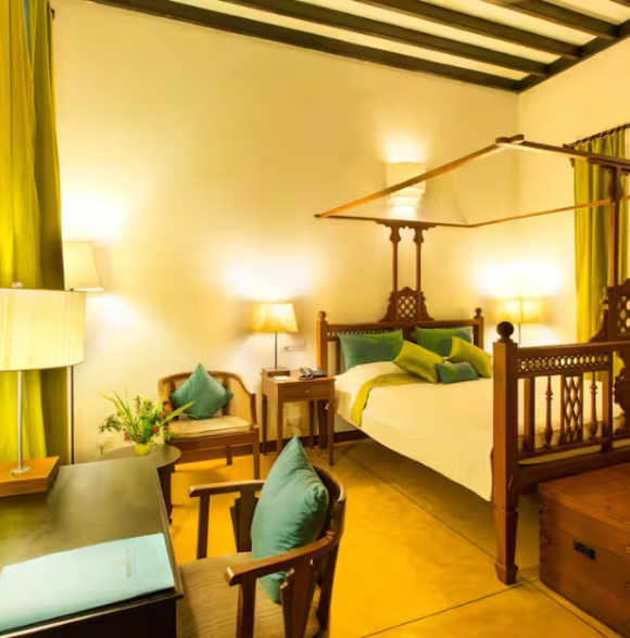 Maison Perumal Hotel & Restaurant