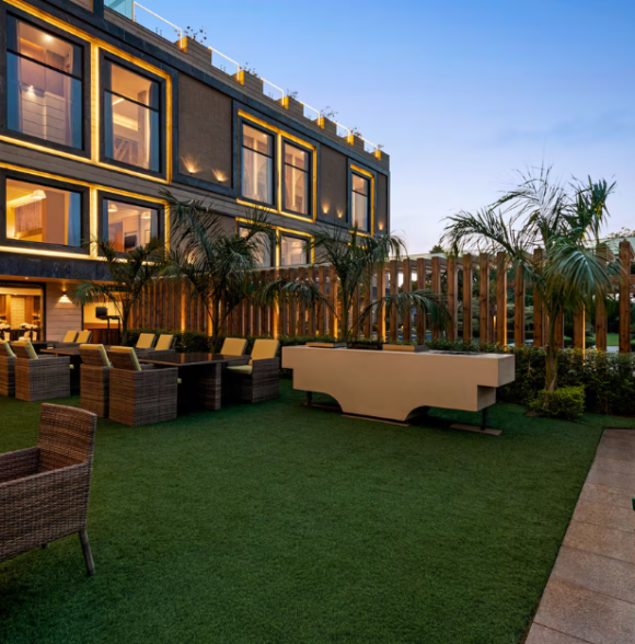 Ramada by Wyndham Varanasi Katesar