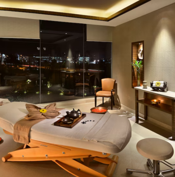 The Lalit Chandigarh