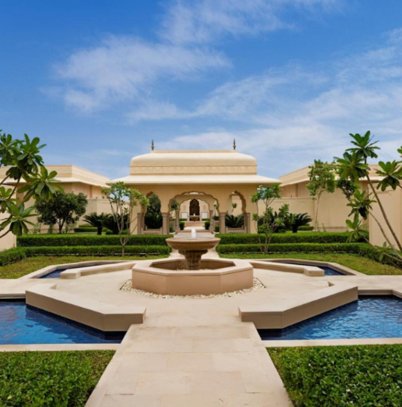 The Oberoi Sukhvilas Spa Resort
