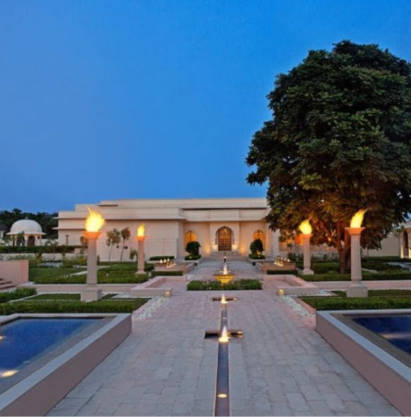 The Oberoi Sukhvilas Spa Resort