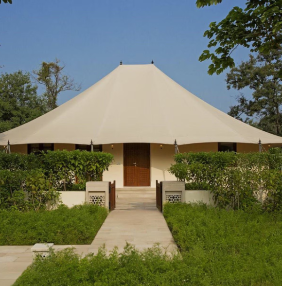 The Oberoi Sukhvilas Spa Resort