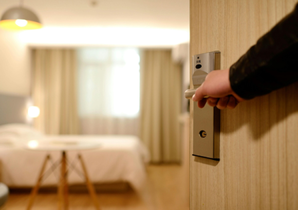 5 Essential Tips for booking a perfect hotel